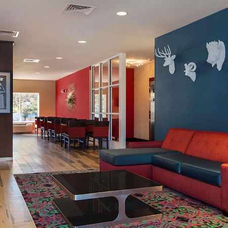Best Western Roosevelt Place Bismarck Bagian luar foto
