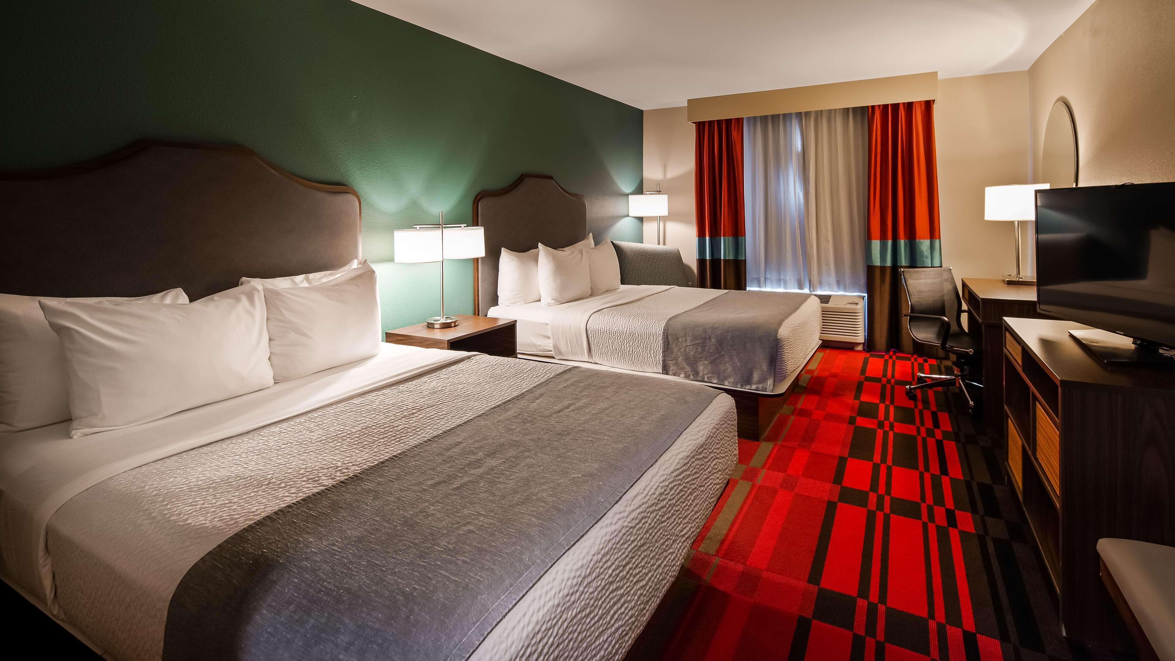 Best Western Roosevelt Place Bismarck Bagian luar foto