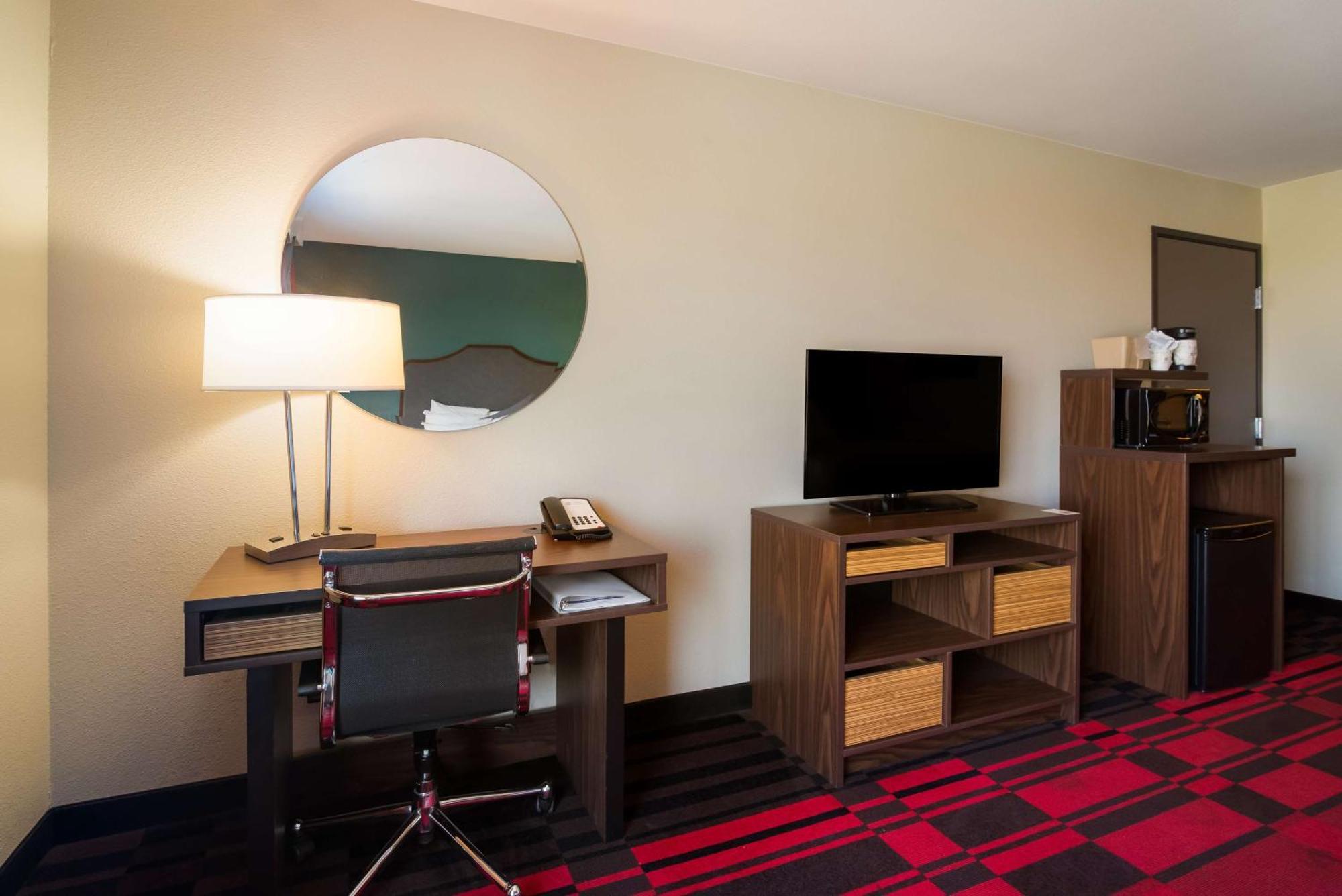 Best Western Roosevelt Place Bismarck Bagian luar foto