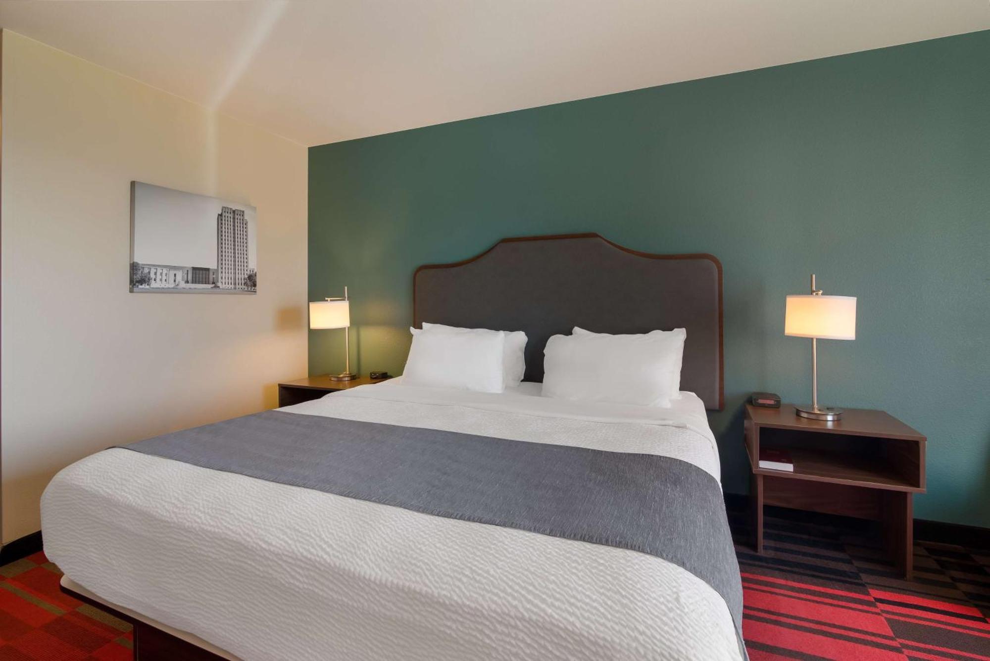 Best Western Roosevelt Place Bismarck Bagian luar foto