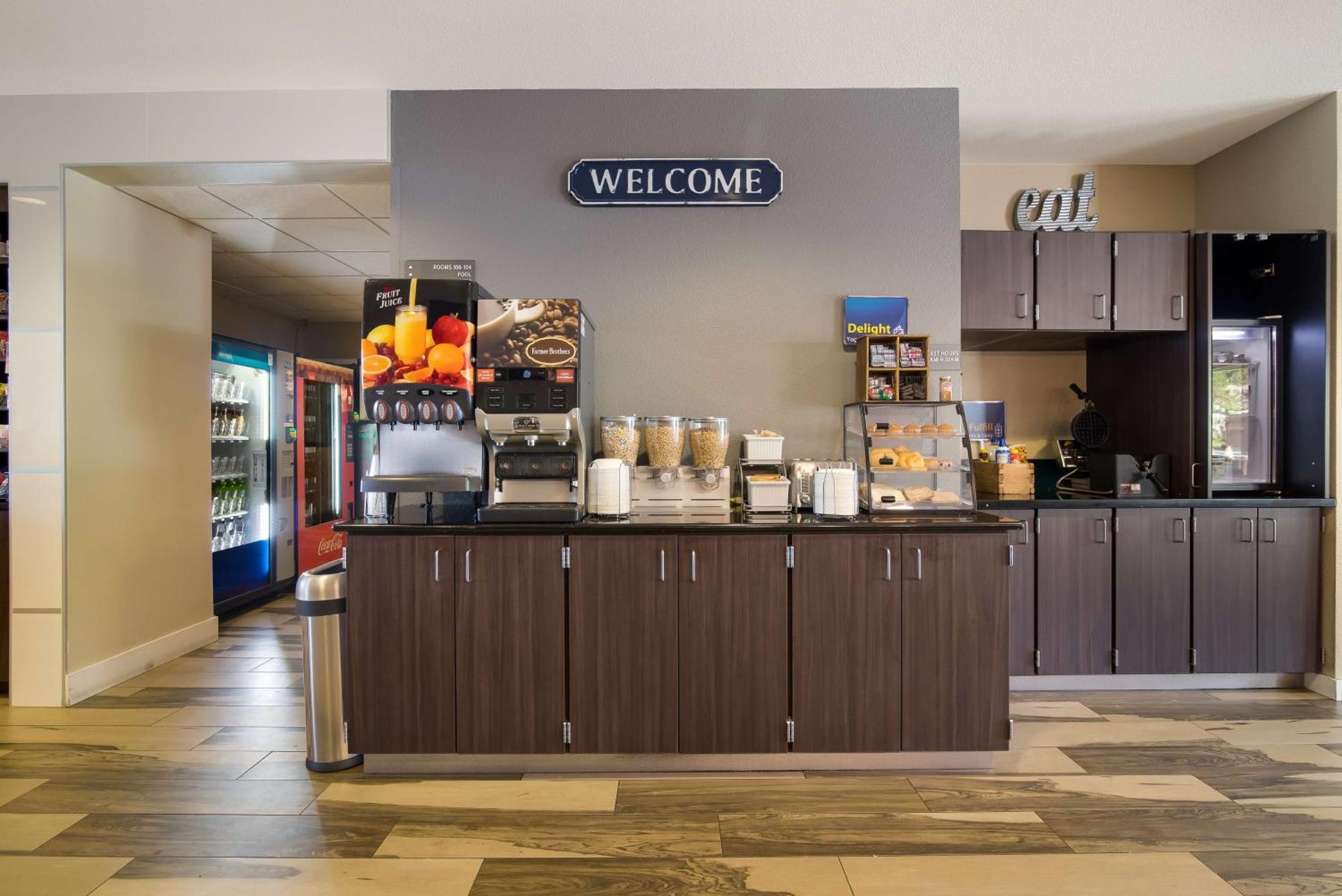 Best Western Roosevelt Place Bismarck Bagian luar foto