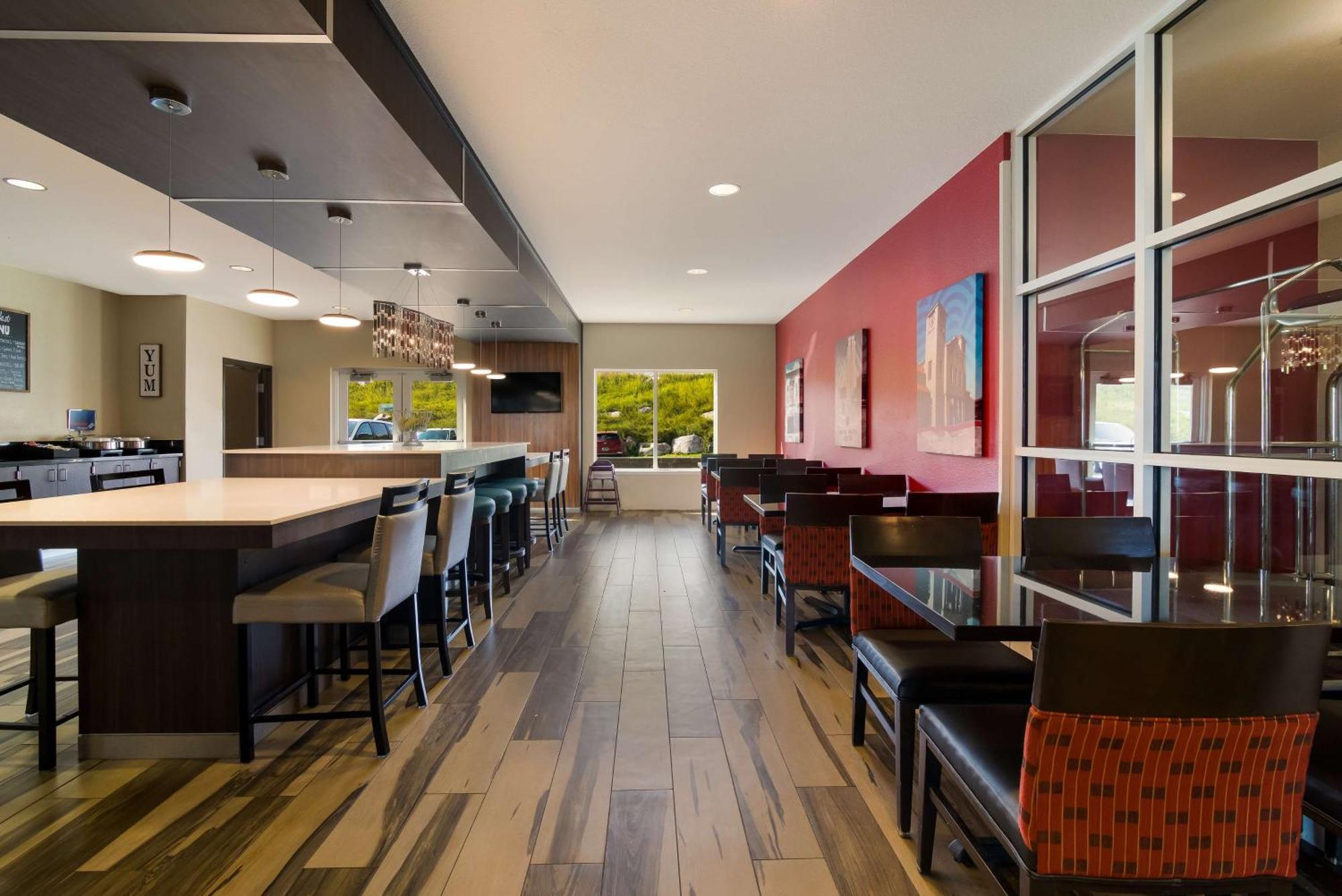 Best Western Roosevelt Place Bismarck Bagian luar foto