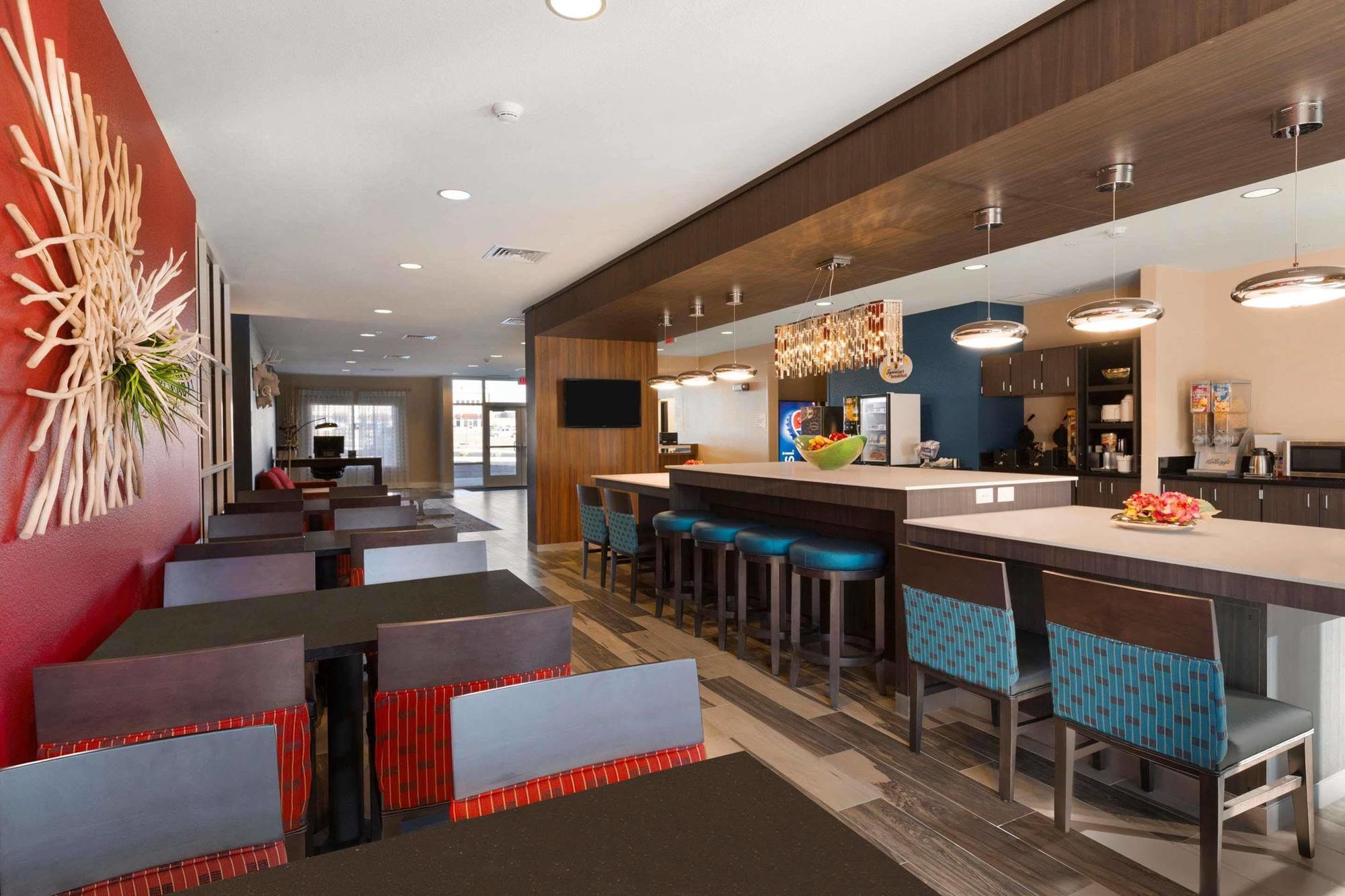 Best Western Roosevelt Place Bismarck Bagian luar foto