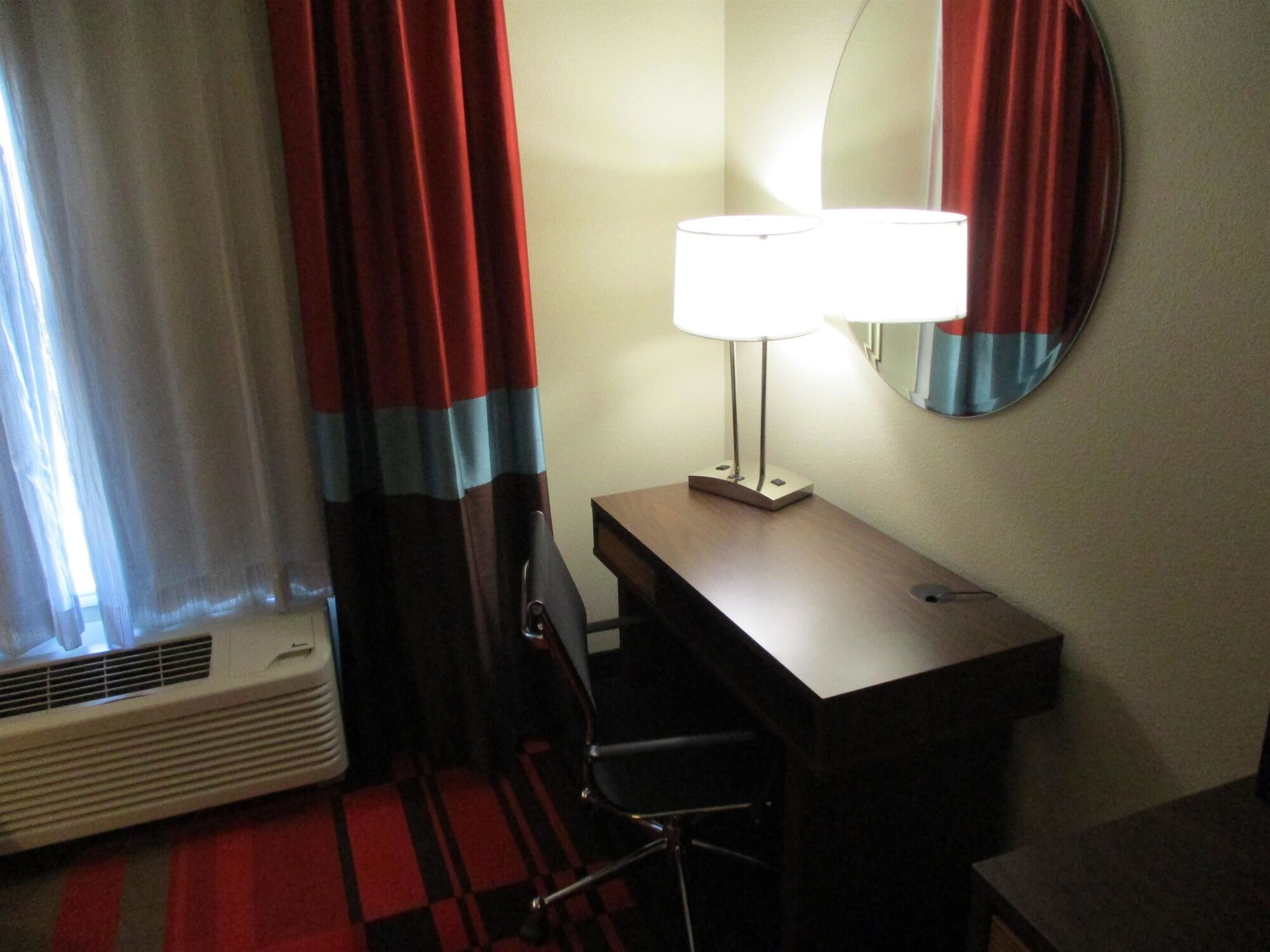Best Western Roosevelt Place Bismarck Bagian luar foto